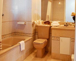Heritage Resorts At Matchroom ฟูเอนฮิโรลา ภายนอก รูปภาพ